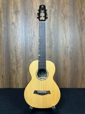 Flight Carabao All Solid Spruce and Mango Tenor Ukulele