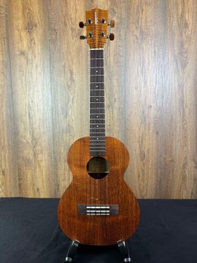 Kamaka HF-3 Solid Hawaiian Koa Tenor Ukulele w/Hard Case #240989