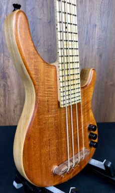 USED Kala Elite - California Solidbody Koa/Ash 4 string Ubass (USA CUSTOM SHOP)