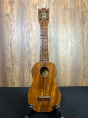 USED 1920's Vintage Kamaka Mahogany Soprano w/hard case