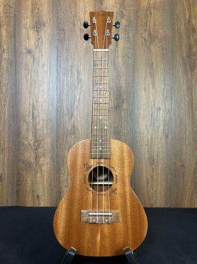 Flight NUC310 - Laminate Sapele Concert Ukulele w/Gigbag PERFECT FOR A BEGINNER