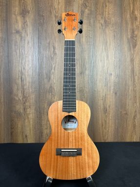 Uma UK-03C Laminate Mahogany Concert Ukulele