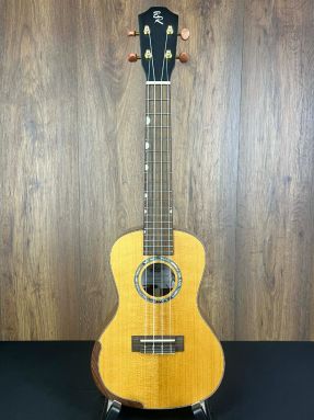 Baton Rouge UTW-C Solid Spruce/Solid Wild Service Tree Concert Ukulele