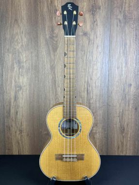 Baton Rouge UTAS-T Solid Spruce/Solid Ash Tenor Ukulele
