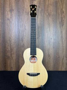 The Rebel Cheesecake Solid Spruce/Mahogany Tenor Ukulele with gigbag