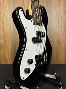 Body on Kala KA-SB-BK-FS-LH 4-String Fretted Left Handed Black uBass 